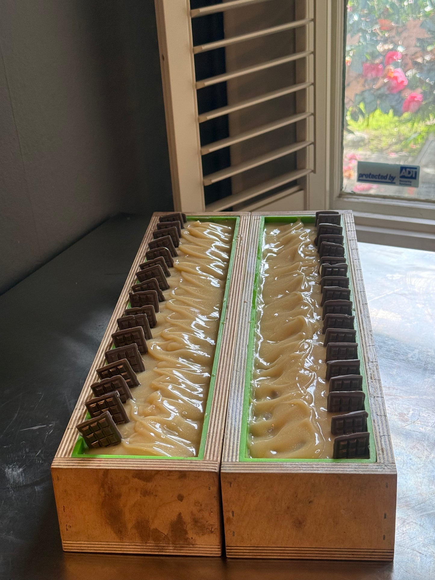 CHOCOLATE'S SWEET KISS - BAR SOAP