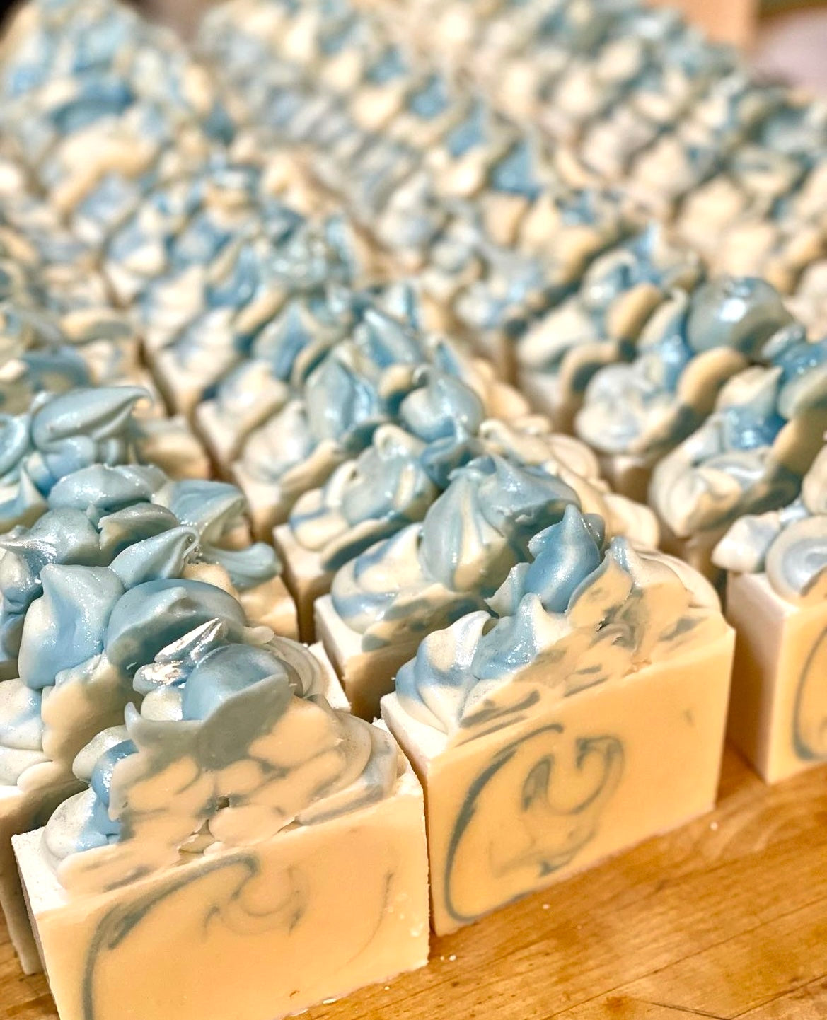 PRE ORDER- WINTER IS COMING HIGH TOP. BAR SOAP -SHIPS 12/1/2024